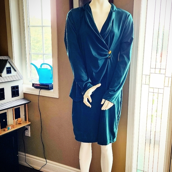 💎 Forest Green Long Sleeve Blazer Dress💎 - Picture 3 of 8